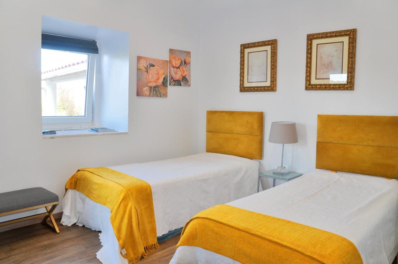 Sleep In Bucelas Exterior photo